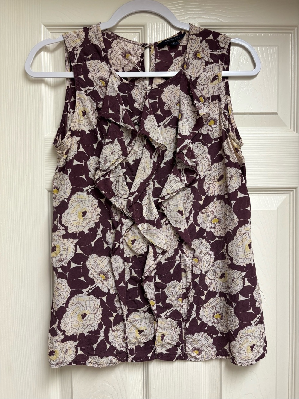 Lands' End Plum Floral Ruffle Front Sleeveless Camisole size 8